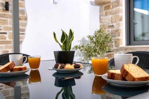 Gallery image of Mirabilia Family House in Pitsidia