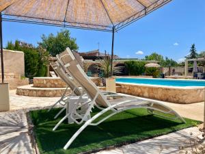 Bazén v ubytování Casa Rural Ubeda - B&B - Pinoso-Alicante nebo v jeho okolí
