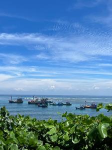 Afbeelding uit fotogalerij van Khách Sạn Hoàng Thông Lý Sơn in Ly Son