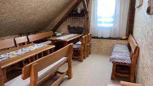 Posedenie v ubytovaní Apartments Pemikas II