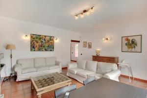 Posezení v ubytování La Alpispa + 21 fotografií
