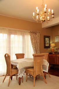 Gallery image of A White House Guest House in Grahamstown