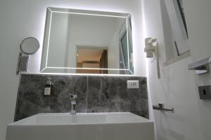 Koupelna v ubytování Villa Capodacqua + 37 fotografií