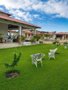 Κήπος έξω από το Pousada Villa Chalé +23 φωτογραφίες