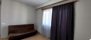 Ruang duduk di Renting a flat