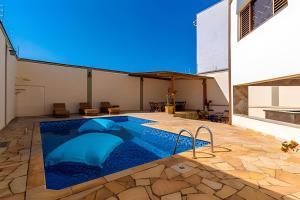 Hồ bơi trong/gần Guest House Iguatemi Campinas - Casa Perfeita