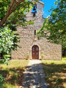 Foto dalla galleria di Rosemary Resort a Cesarica