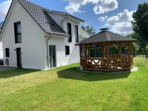 Zahrada ubytování Villa Urlaubsglück