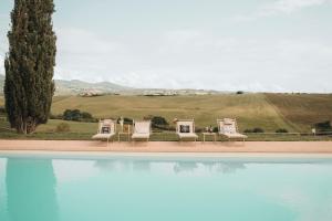 Galeriebild der Unterkunft Le Fraine - Agriturismo & Olives Glamping in Santa Luce