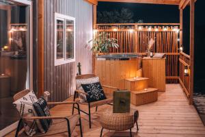 Galeriebild der Unterkunft Le Fraine - Agriturismo & Olives Glamping in Santa Luce