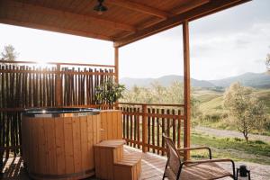 Galeriebild der Unterkunft Le Fraine - Agriturismo & Olives Glamping in Santa Luce