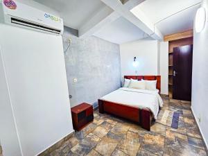 Afbeelding uit fotogalerij van Résidence FAMILIA PHOENIX in Douala