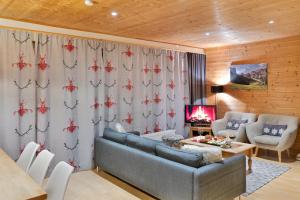 Posedenie v ubytovaní Haus Klinsterwald