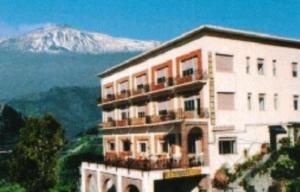 Widok na góry z tego hotelu