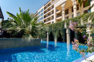 The swimming pool at or close to Argisht Partez Hotel ALL INCLUSIVE and beach