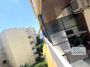 A balcony or terrace at InmoBooking LeriMar