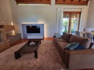 A seating area at Villa Selva