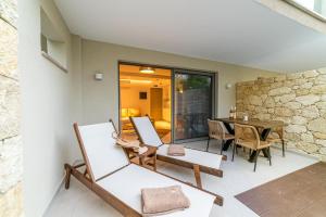 Posezení v ubytování Pelagus Luxury Villas