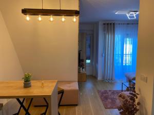 Prostor za sedenje u objektu Apartman Šumarak