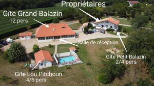 an aerial view of a home withocrates at Gîtes 15 à 17 personnes avec salle de réunion in Sarraziet