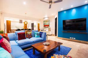 Billede fra billedgalleriet på Fully remodeled 12 stories up, First floor retreat i Puerto Vallarta