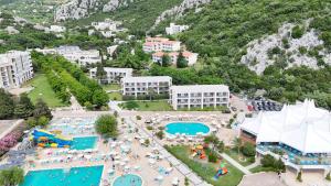 Fotografie z fotogalerie ubytování PEARL BEACH RESORT - Hills & Villas v destinaci Čanj