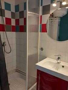 Ένα μπάνιο στο Studio Arc En Ciel 1 - 25 allée des Pinons - 9-1 +2 φωτογραφίες