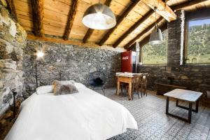 Gallery image of Racó de Montaup, casa rústica en plena naturaleza - HUT 8141 in Canillo +7 photos