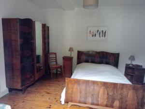 Gallery image of Maison au bord de la Rivière Dronne en Périgord Vert in Saint-Front-la-Rivière