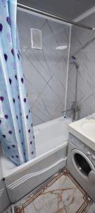 Vannituba majutusasutuses Квартира LUX - LUX apartment
