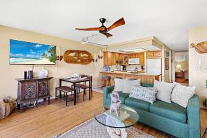 Kuchyň nebo kuchyňský kout v ubytování Papakea B204