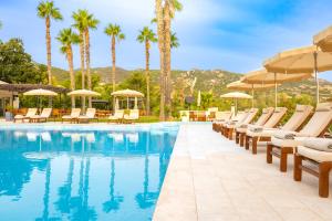 Bazén v ubytování Hotel Corsica & Spa Serena nebo v jeho okolí + 37 fotografií