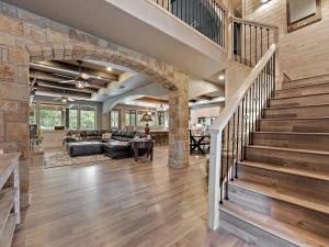 Φωτογραφία από το άλμπουμ του She's Like Texas σε Concan