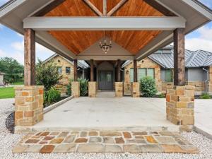 Φωτογραφία από το άλμπουμ του She's Like Texas σε Concan