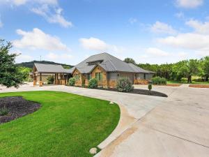 Φωτογραφία από το άλμπουμ του She's Like Texas σε Concan