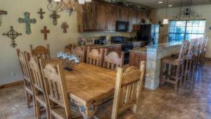 Φωτογραφία από το άλμπουμ του River Dance σε Concan