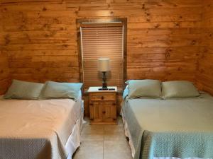 Φωτογραφία από το άλμπουμ του Kisiah's Bluff σε Concan +12 φωτογραφίες