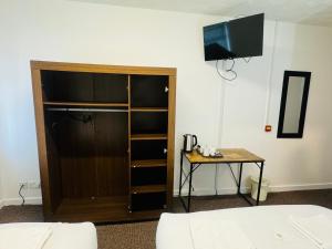 Et tv og/eller underholdning på Tower Central hotel Albert Road