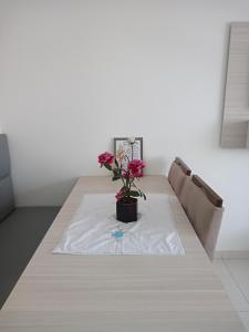 Gallery image of Apartamento completo 3 quartos Suíte Sala Cozinha Lavanderia e perto de tudo in Vitória da Conquista