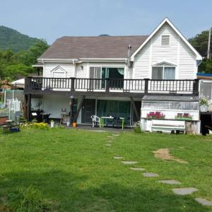 Naturlandskabet i nærheden af pensionatet