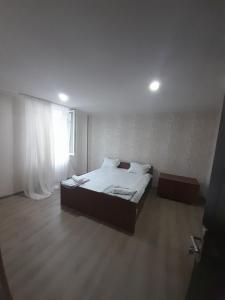 Voodi või voodid majutusasutuse HOTEL LukaRabati toas