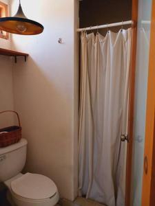 Koupelna v ubytování Casa Bahía 2 blocks Malecon Amaizing ocean view