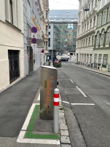 Bližnja soseska oz. soseska, v kateri se nahaja hotel