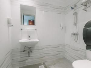 Koupelna v ubytování Hi Hotel Dot
