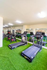 Fitness centrum a/nebo fitness zařízení v ubytování Samada Work Life Canggu