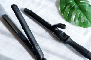 two black stauthynes at Doutonbori Crystal Hotel in Osaka