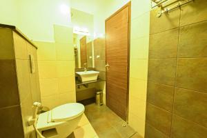 Vannituba majutusasutuses Yuvraj Palace Inn