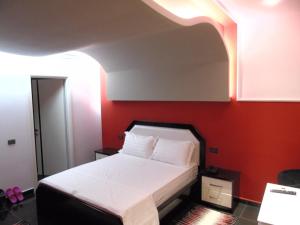Φωτογραφία από το άλμπουμ του Hotel A&A σε Gjinazez