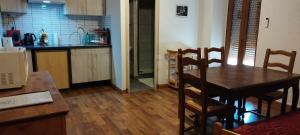 Kuchyň nebo kuchyňský kout v ubytování Appartements au bord de la rivière