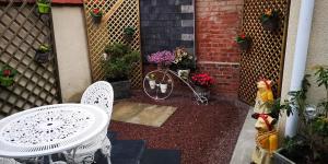 Gallery image of La Cour Du Puits Chambre Victor in Cormeilles